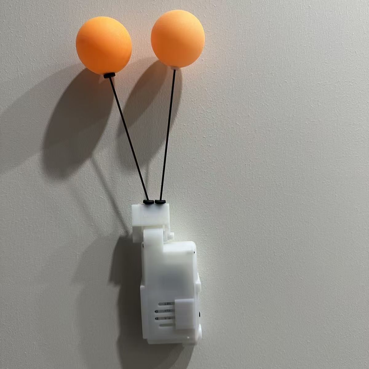 Home Auto Tapping Ball Set,Includes remote+ electric core+ball table + cue（1Sets）